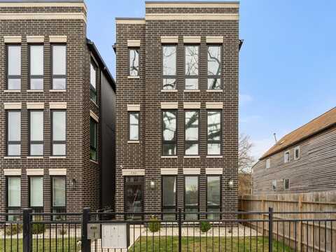 5205 S Wabash Avenue, Chicago, IL 60615