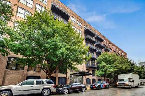 520 W Huron Street, Chicago, IL 60610