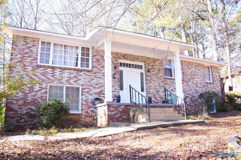 929 E Tomahawk Trail, Gadsden, AL 35903