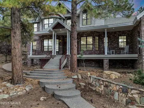 600 N Amberwood Street, Flagstaff, AZ 86004