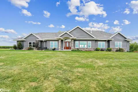 4093 70th Street, Grinnell, IA 50112