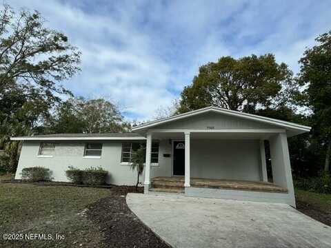 7910 LAKE PARK Drive, Jacksonville, FL 32208