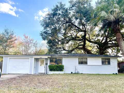 6422 SOLANDRA Drive, Jacksonville, FL 32210