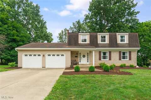 131 Chapel Lane, Canfield, OH 44406