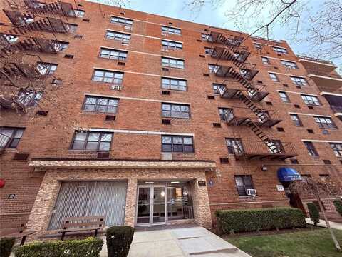 153-25 88th St, New York, NY 11414