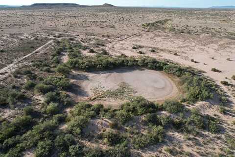 27 Breeder Pass, Sierra Blanca, TX 79851