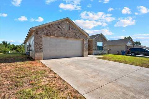 742 W Lola Drive, Mustang, OK 73064