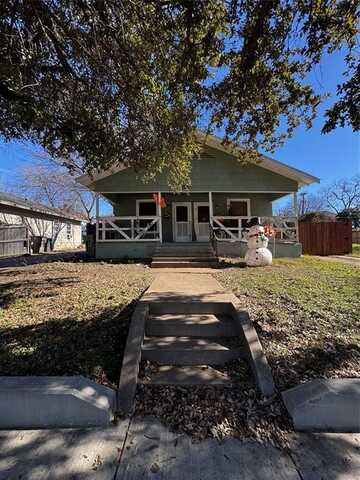 3015 8th Avenue, Fort Worth, TX 76110