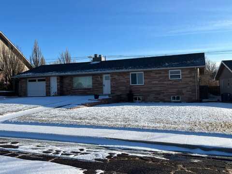 535 East Spencer, St. Francis, KS 67756