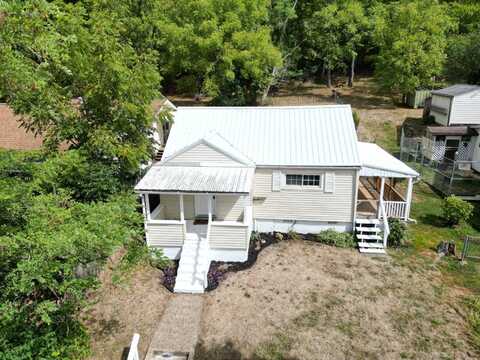 250 1st Avenue, Ripley, WV 25271