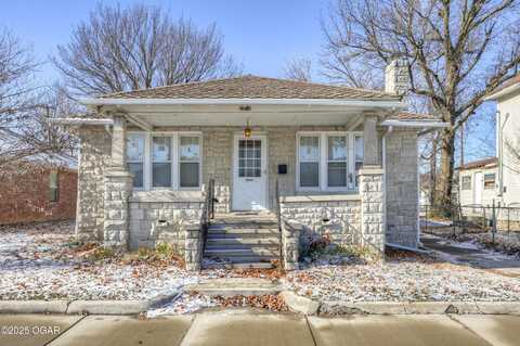 2018 S Joplin Avenue, Joplin, MO 64804