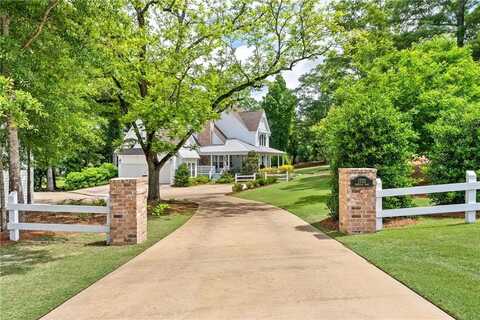 1732 W Farmville Road, Auburn, AL 36830