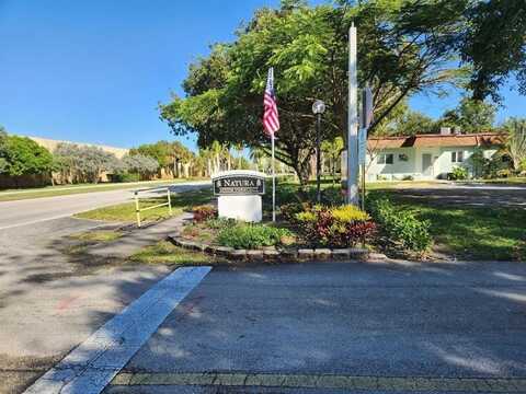 608 SW Natura Blvd, Deerfield Beach, FL 33441