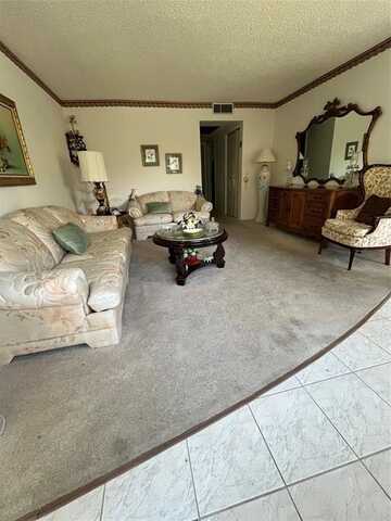 13300 SW 1st St, Pembroke Pines, FL 33027