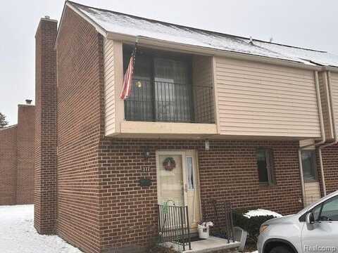 372 VILLAGE WEST Drive S, Lapeer, MI 48446