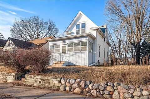 108 8th Avenue S, South Saint Paul, MN 55075