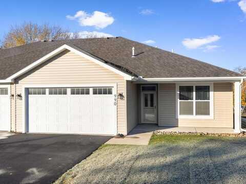 990 Lovell Avenue W, Roseville, MN 55113