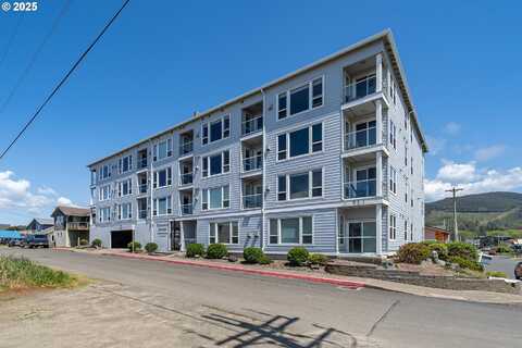 300 N PACIFIC ST, Rockaway Beach, OR 97136