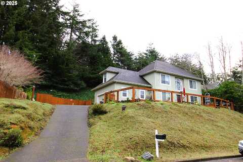 2279 HAMILTON ST, North Bend, OR 97459