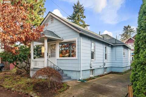 830 NE 68TH AVE, Portland, OR 97213