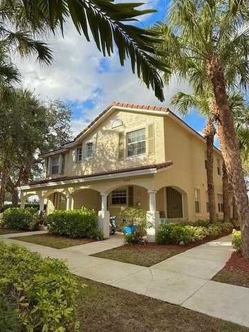 4809 N Wickham Circle, Delray Beach, FL 33445