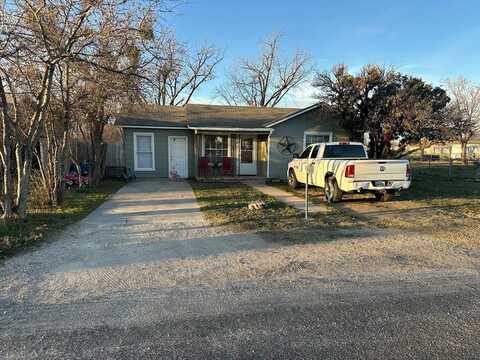 18 W 37th St, San Angelo, TX 76903