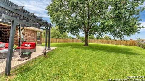 825 CROWN CIR, New Braunfels, TX 78130