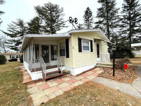 1 Oak Grove Trail, Nashua, NH 03062