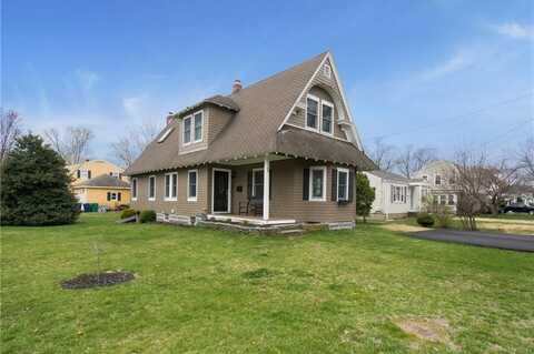 58 Vaughn Avenue, Warwick, RI 02886