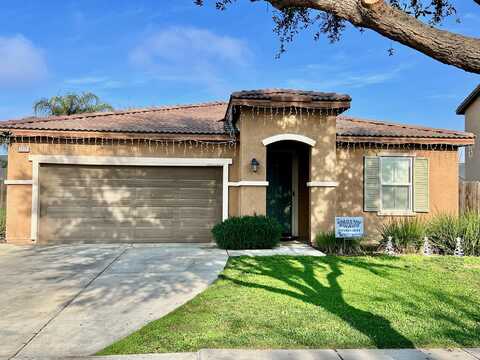 3924 W Buena Vista Avenue, Visalia, CA 93291