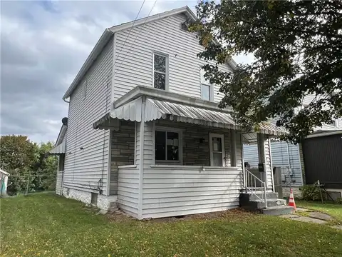 935 Cooper Street, Vandergrift, PA 15690