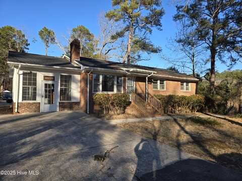 12401 Blues Farm Road, Laurinburg, NC 28352