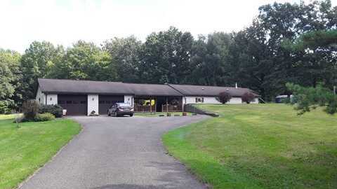 2210 Election House Road, Cochranton, PA 16314