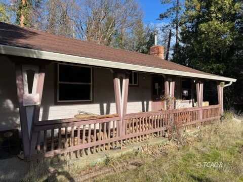 105 Hawthorne St, Weaverville, CA 96093