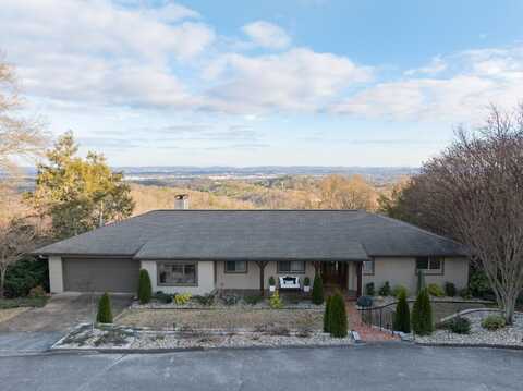 540 N Crest Court, Chattanooga, TN 37404
