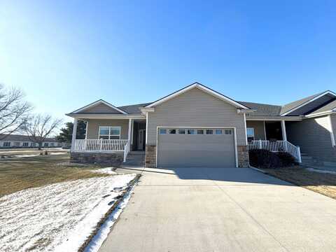 3052 39th Avenue, Columbus, NE 68601