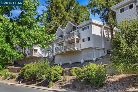 122 Ascot Court, Moraga, CA 94556