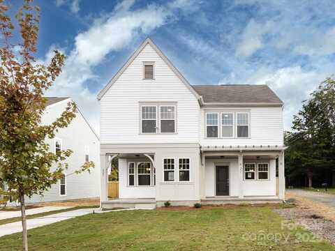 227 Hoskins Avenue Drive, Charlotte, NC 28208