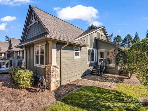 603 Fox Den Court, Hendersonville, NC 28792