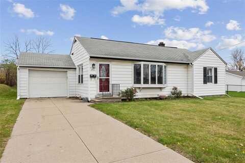 2516 Kathryn Street SW, Cedar Rapids, IA 52404