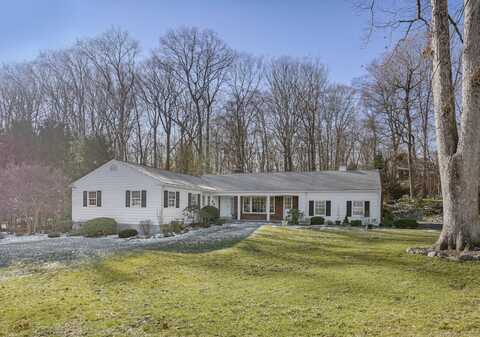 86 Chestnut Hill Lane, Stamford, CT 06903