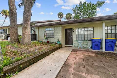 526 Live Oak Street, Edgewater, FL 32132