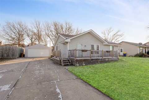 8315 Warren Drive, Des Moines, IA 50320