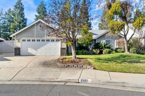 10131 Price Avenue N, Fresno, CA 93730