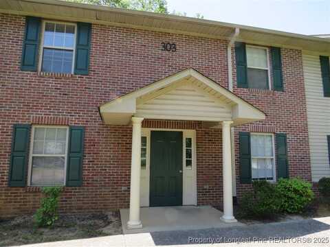 301-100 Hinsdale Avenue, Fayetteville, NC 28305