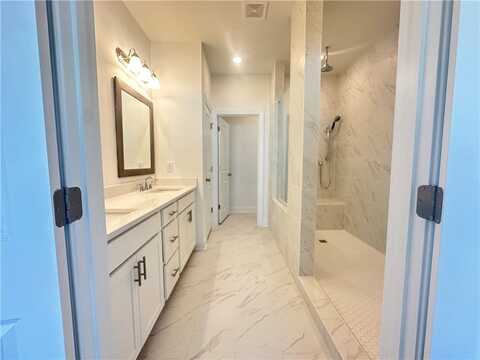 518 Healy Drive, Cumming, GA 30040