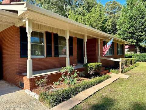 111 Howard Street, Byron, GA 31008