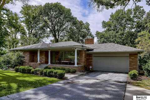 1114 S 84 Street, Omaha, NE 68124