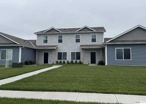 2174 N Aaron Way, Fremont, NE 68025