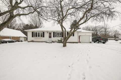 2749 104th Avenue, Zeeland, MI 49464